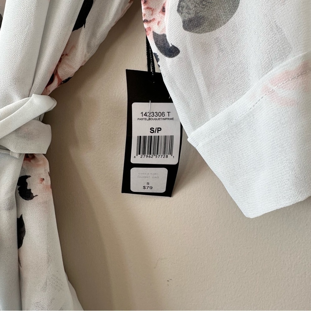 BLACK Tape_ Floral Semi Sheer Wrap Kimono Top (Size:Small) - Picture 7 of 8